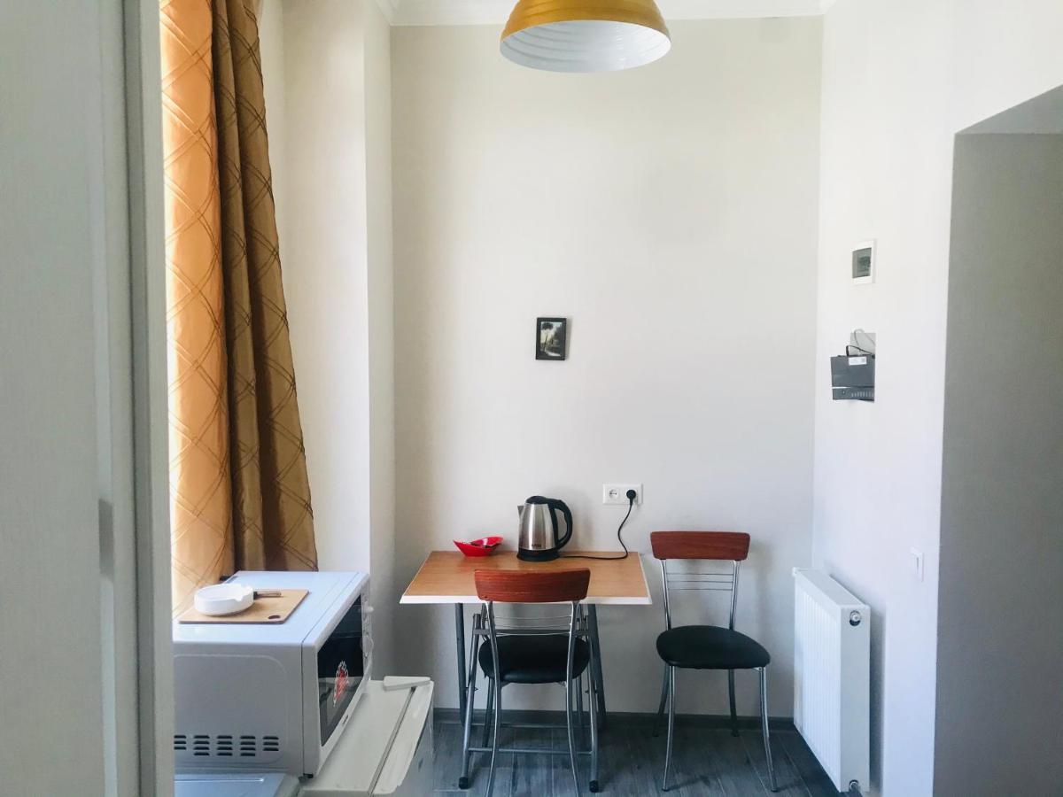 My House Apartment Тбилиси Екстериор снимка